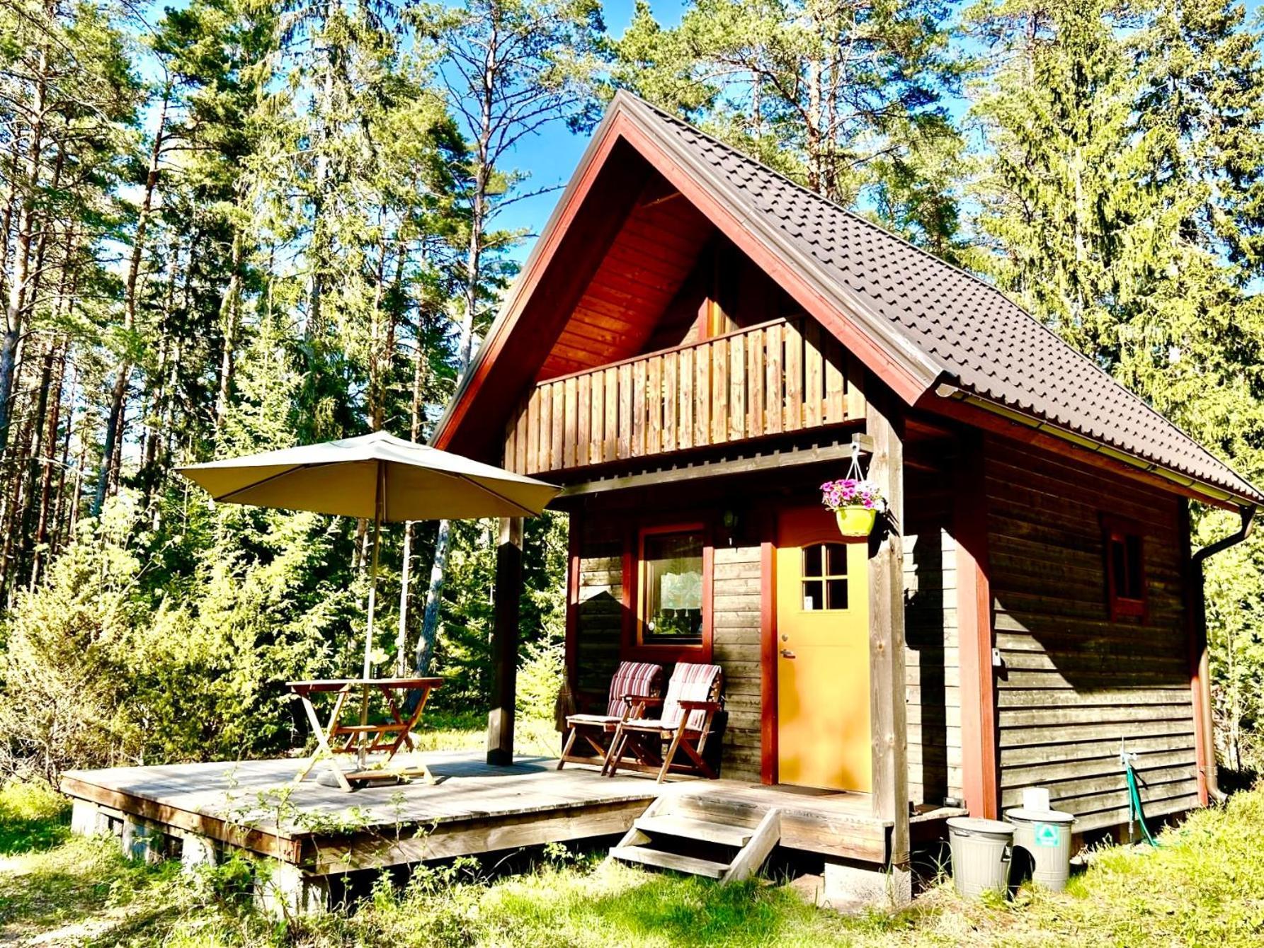 Villa Veela Metsamaja Noarootsi Exterior foto